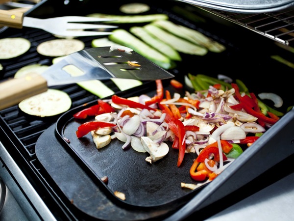 Des recettes faciles de plancha conviviale - Blog Cuisinella